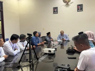 BUPATI ARMIA UPAYAKAN PEMBEBASAN WARGA ACEH TAMIANG YANG DISEKAP DI MYANMAR