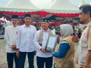 Ayahwa Serahkan Donasi Rp.162 Juta untuk Anak Gaza, Sumbangan dari Pelajar Aceh Utara